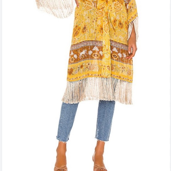 MYSTIC TASSELLED ROBE IN SUNFLOWER - Picture 9 of 10